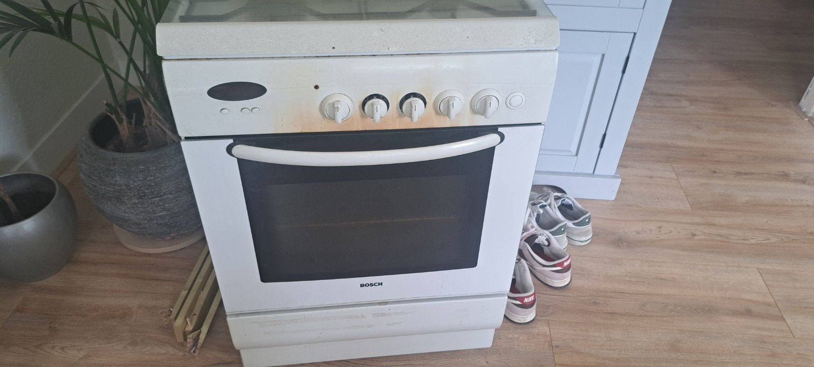 Bosch Vrijstaand Gasfornuis met Oven - Gebruikt, Witgoed en Apparatuur, Ophalen, Gebruikt, 60 cm of meer, 4 kookzones