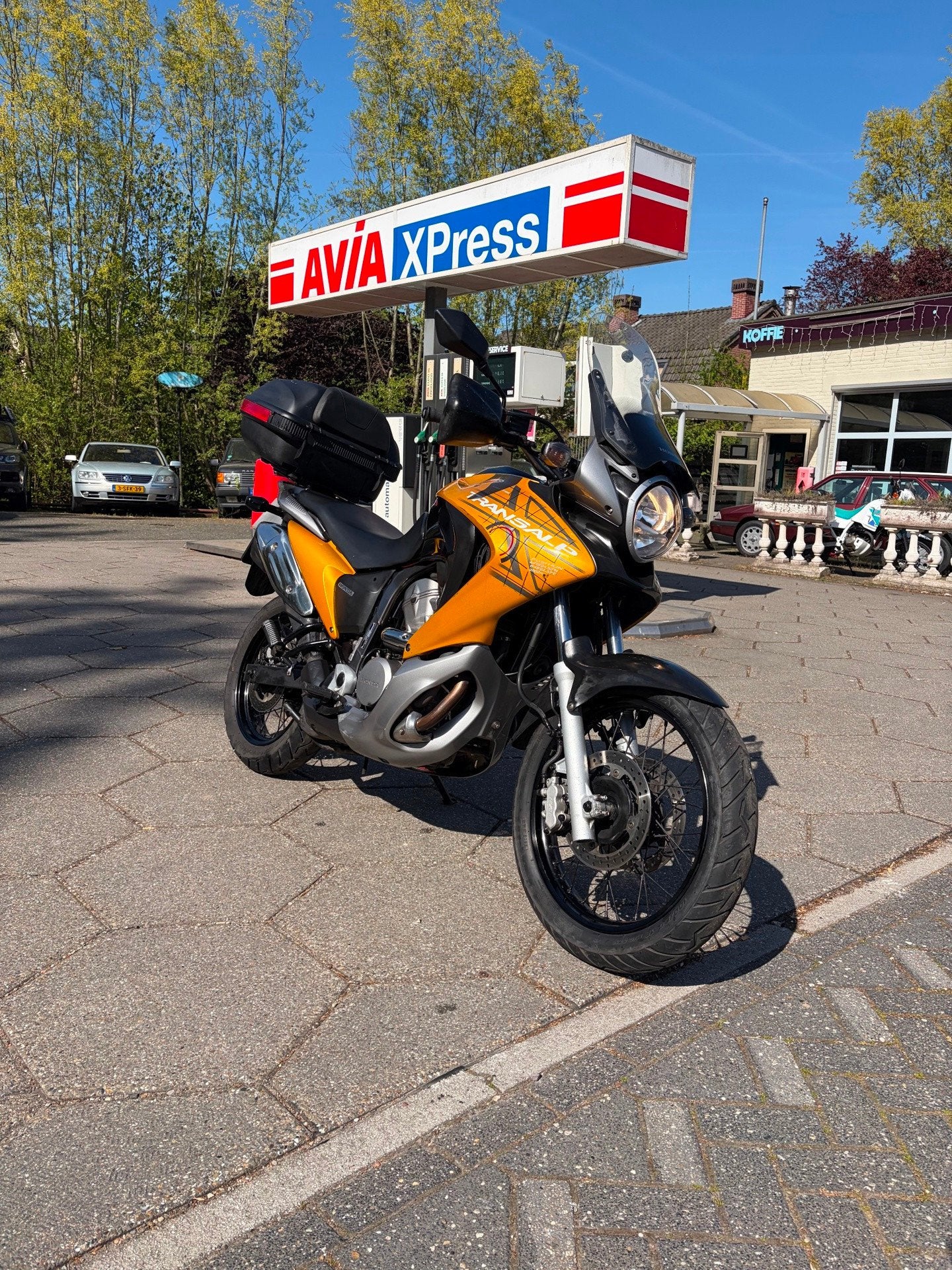 Honda All-Road XL 700 V Transalp *Nette staat!, Motoren, Motoren | Honda, Rijksstraatweg 248
3634AN  Loenersloot, NL, Bedrijf