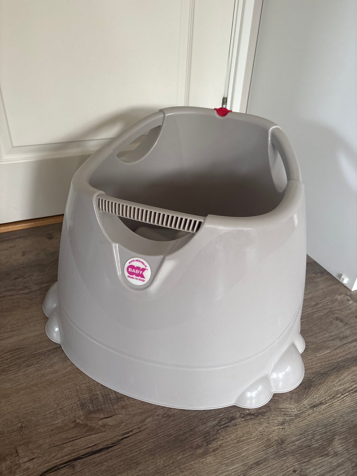 OKbaby Opla Douchezitje - Comfortabel en Veilig, Kinderen en Baby's, Badjes en Verzorging, Gebruikt, Badzitje of Badring, Standaard