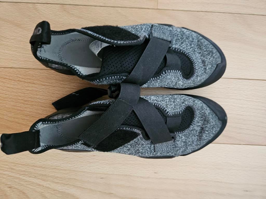 Klimschoenen Simond Decathlon, maat 41, Sport en Fitness, Klimsport, Ophalen of Verzenden