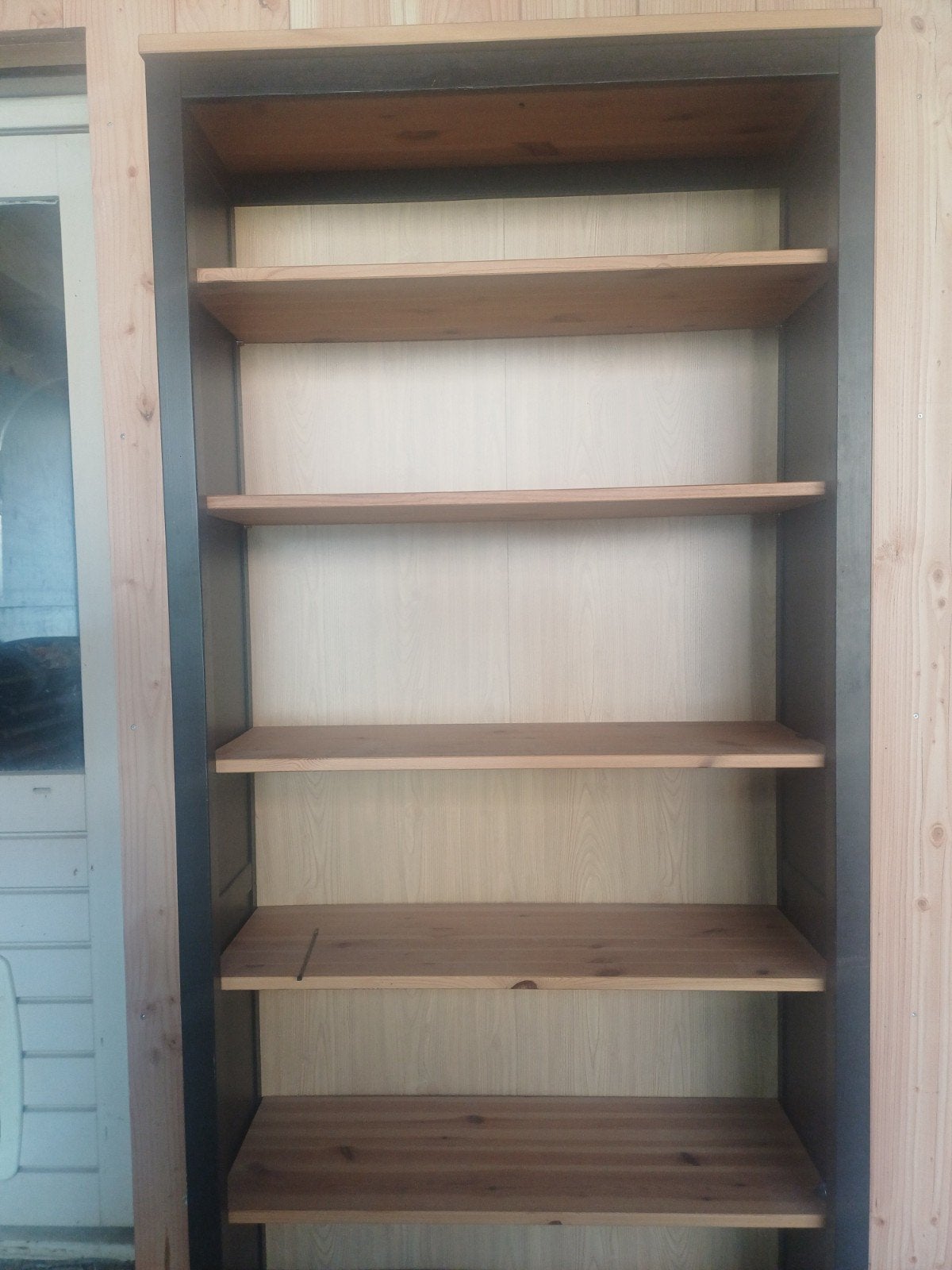 IKEA Hemnes Kasten - Boekenkast met planken, Met plank(en), Gebruikt, 200 cm of meer, Klassiek, Tijdloos