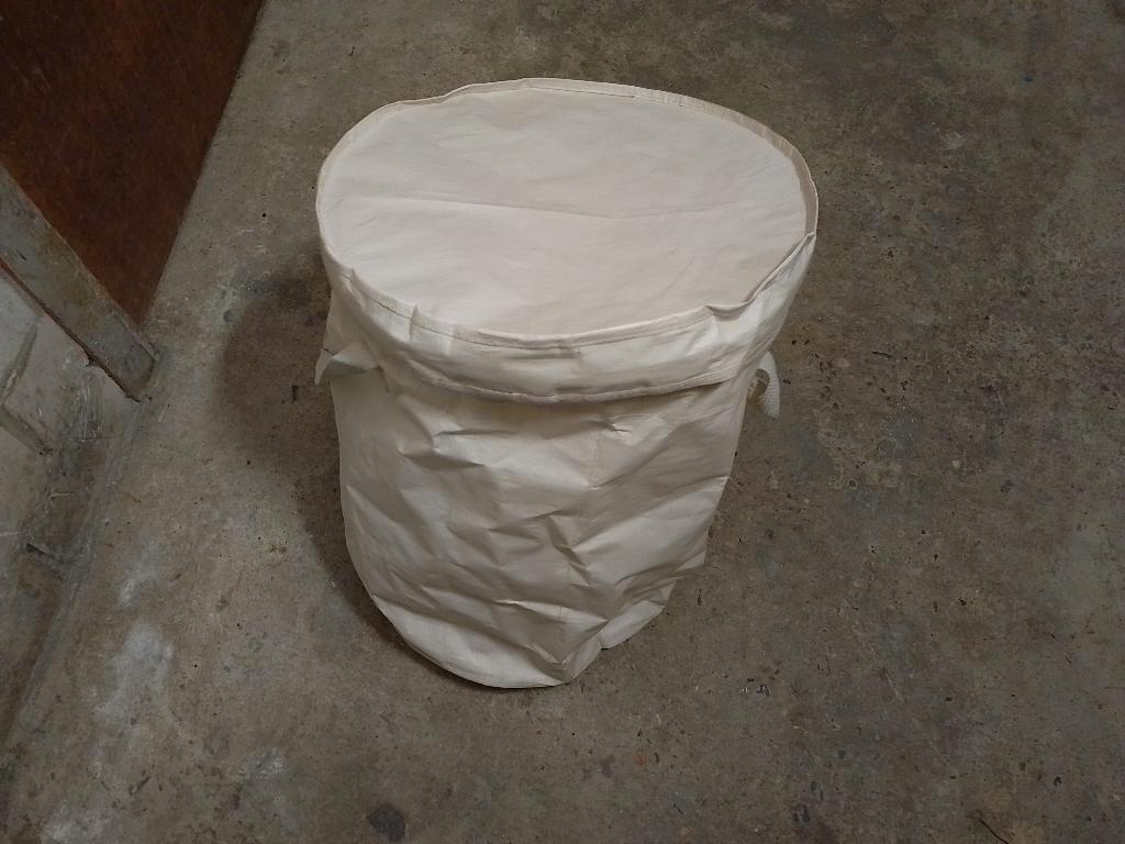Opbergmand / wasmand / waszak zgan, Huis en Inrichting, Woonaccessoires | Schalen en Manden, Ophalen, Kunststof, Mand, Rond