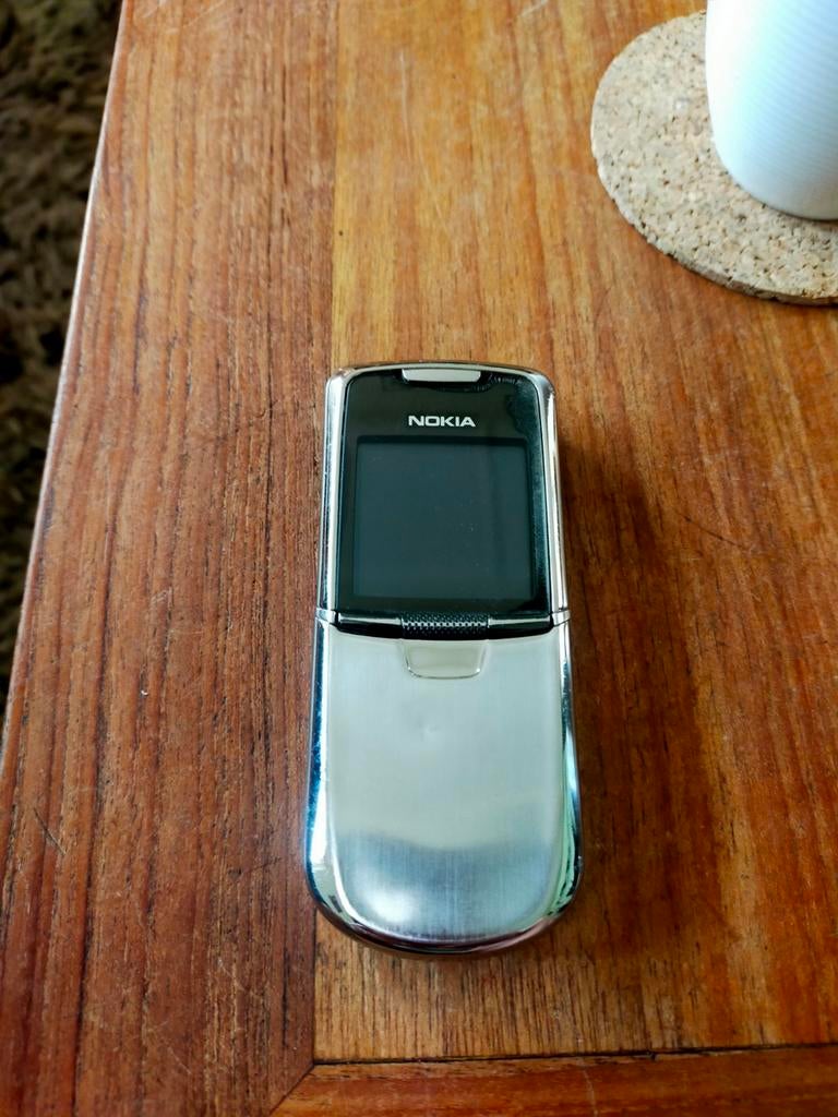 Zeldzame Nokia 8800 Sirocco Silver- Klassiek Schuifmodel, Telecommunicatie, Gebruikt, Schuifmodel, Fysiek toetsenbord, Ophalen of Verzenden