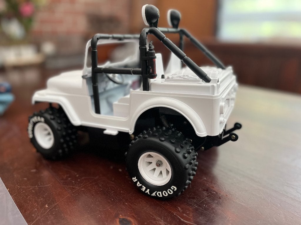 Golden eagle Marui CJ-7 vintage rc jeep, Elektro, Gebruikt, Auto offroad, Ophalen of Verzenden
