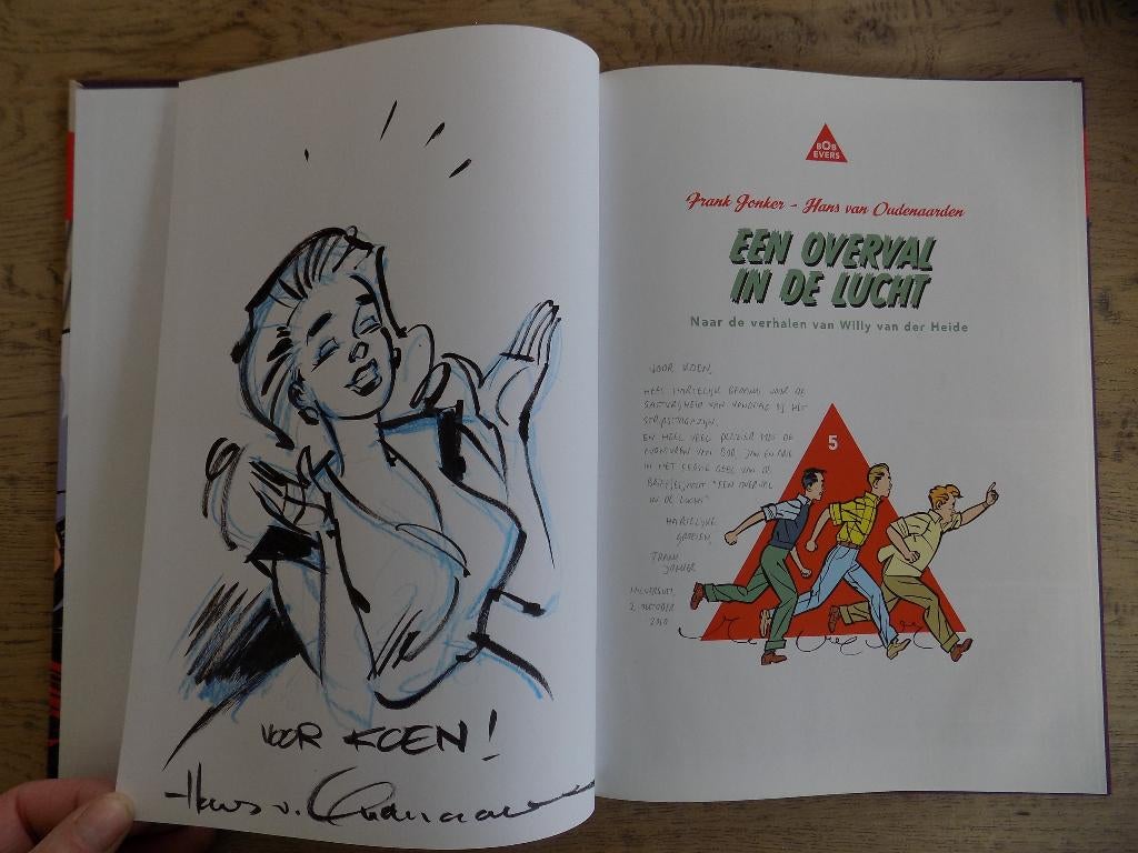 Bob Evers - 05_HC_Een overval in de lucht  [met veel extra], Boeken, Eén stripboek, Ophalen of Verzenden, Nieuw, Hans van Oudenaarden