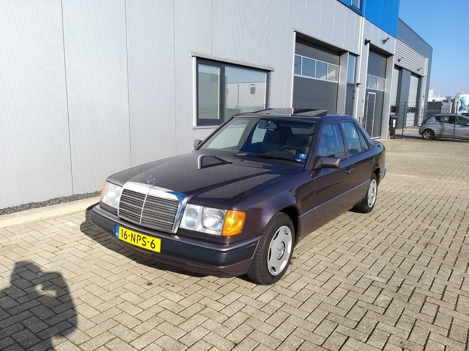 Mercedes-Benz 200-Serie 2.5 250 D 1991 Grijs, Auto's, Mercedes-Benz, 745 kg, Achterwielaandrijving, 2497 cc, Particulier