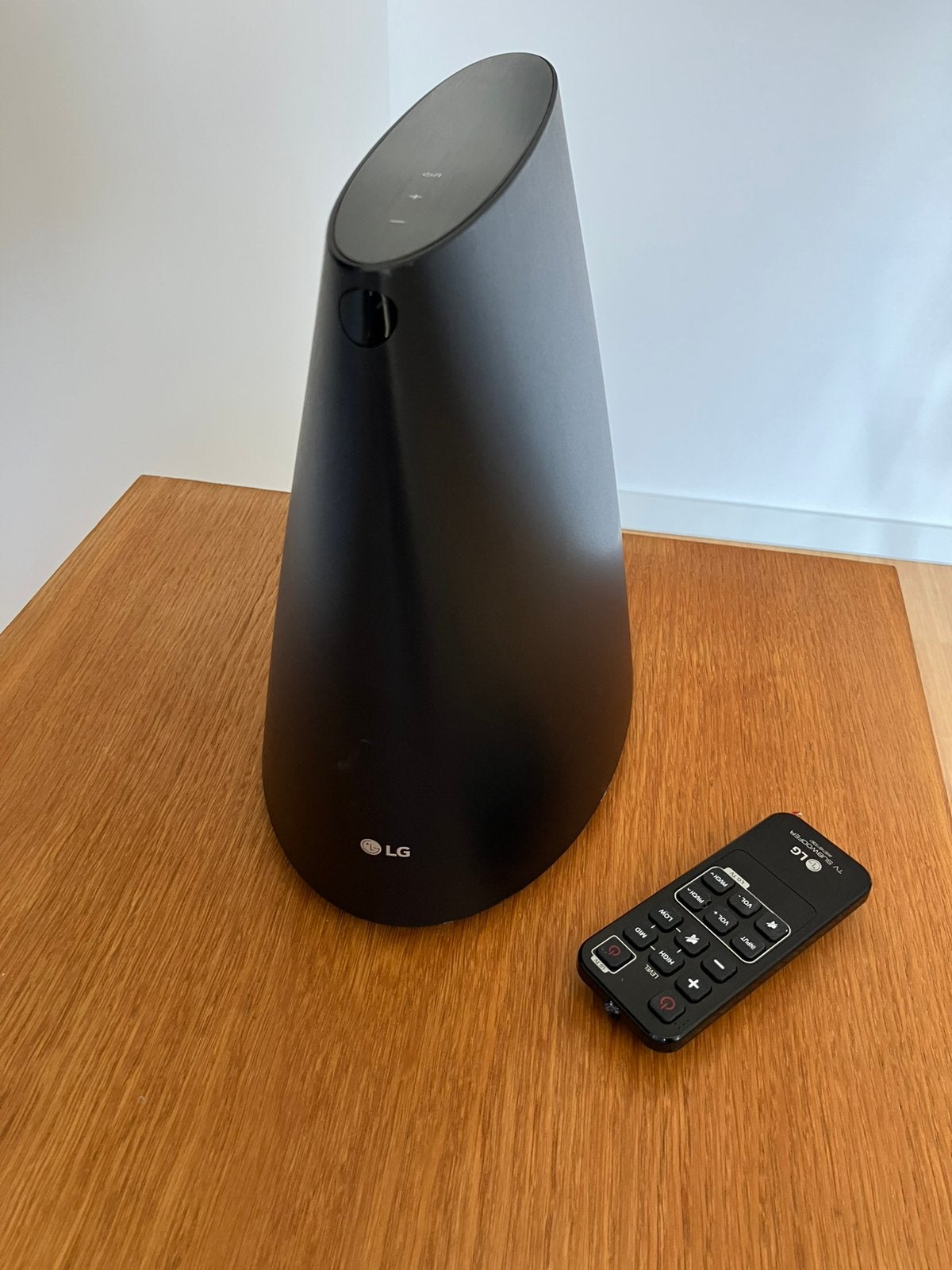 LG SWH1 Telewoofy, Audio, Tv en Foto, Luidsprekers, Overige merken, Subwoofer, Ophalen of Verzenden, Zo goed als nieuw