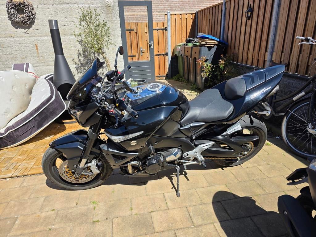 Suzuki B-king uit 2008 met lage kilometerstand, Motoren, Motoren | Suzuki, Naked bike