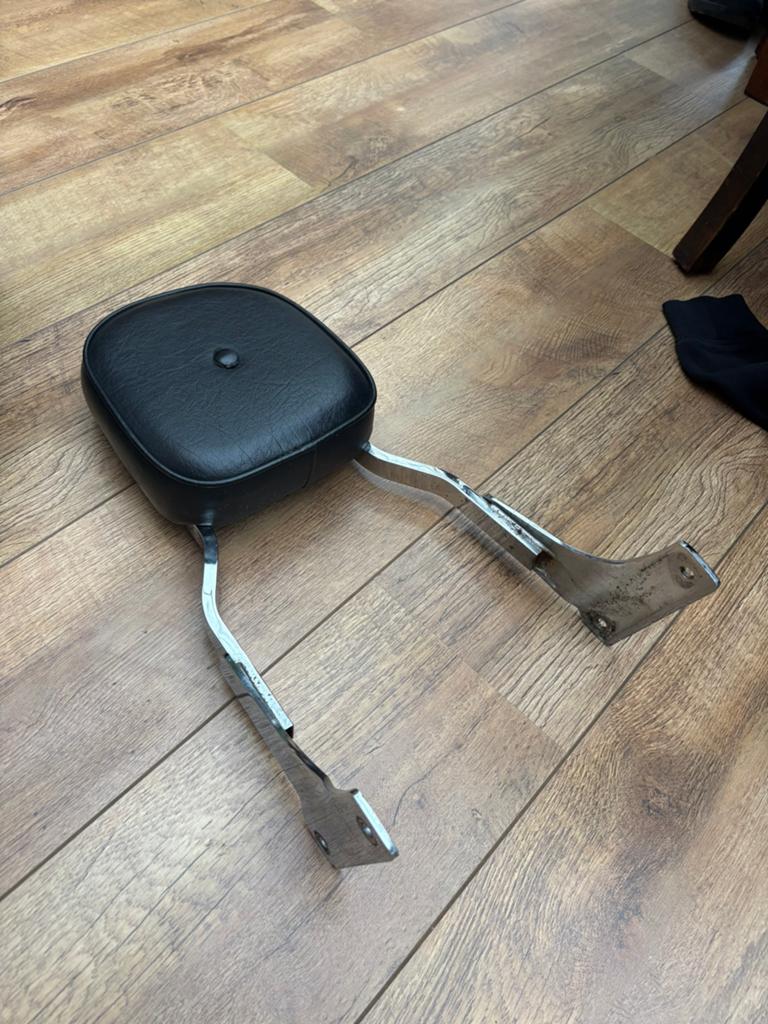 honda shadow 1100 sissy bar, Motoren, Ophalen of Verzenden, Zo goed als nieuw