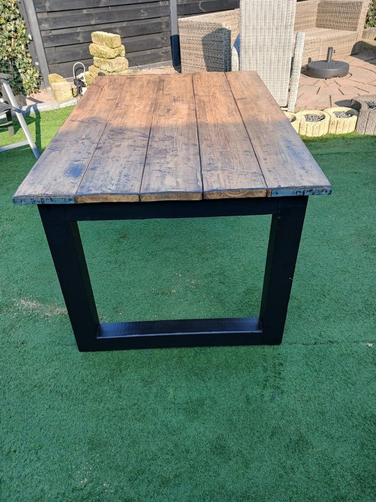 Steigerhouten eettafel met houten poten, Gebruikt, 100 tot 150 cm, Rustiek, Industrieel, Vier personen