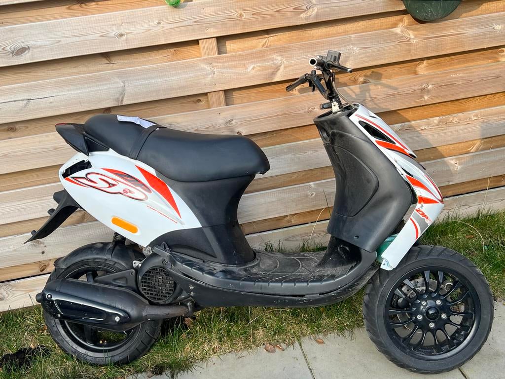 Piaggio Zip 125cc H2O Frame duitse pap - Custom Onderdelen, Fietsen en Brommers, Scooters | Piaggio, Zo goed als nieuw, Zip, Maximaal 45 km/u