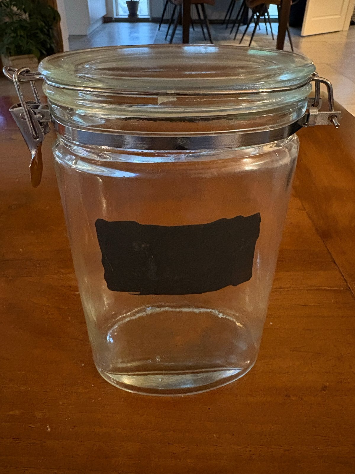 Glazen voorraadpot met krijtbeschrijfbaar vlak en beugelslui, Ophalen of Verzenden, Voorraadpot, Overige merken, Glas