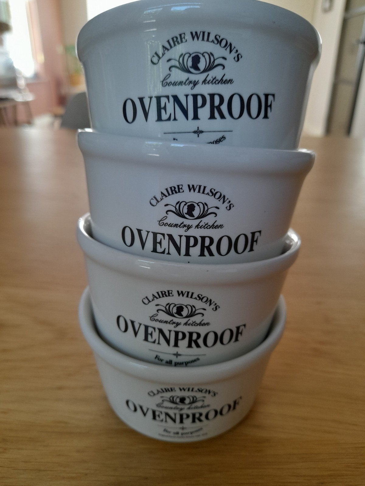 Set van 4 Claire Wilson's ovenvaste schaaltjes, Ophalen, Overige typen, Zo goed als nieuw, Steen/keramiek