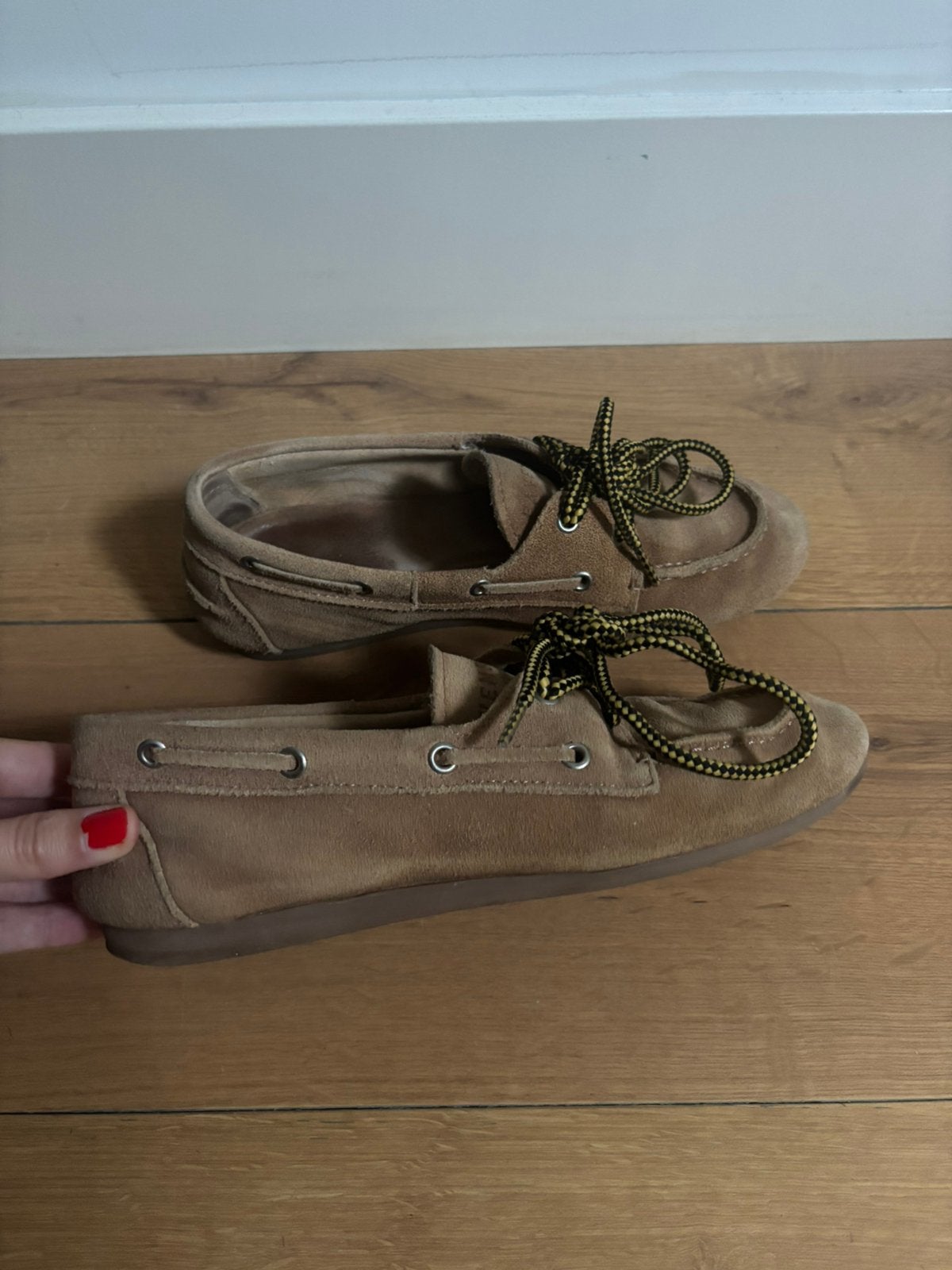 Pavement beige suede loafers,moccasins,instappers,maat 37, Beige, Gedragen, Ballerina's, Ophalen of Verzenden