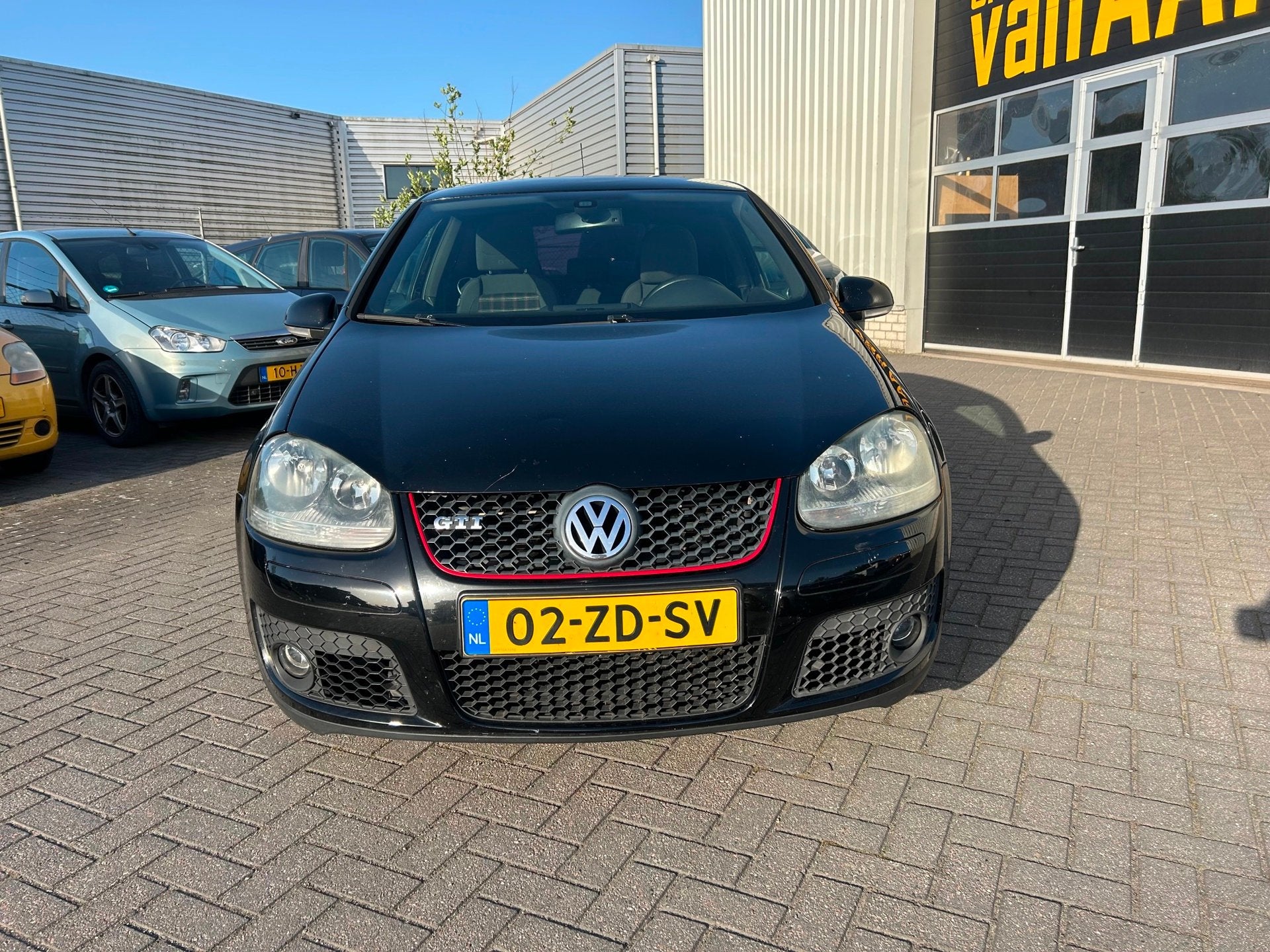 Volkswagen Golf 2.0 TFSI GTI 60 | APK 04-2027 |, Auto's, Stof, Gebruikt, 4 cilinders, Zwart
