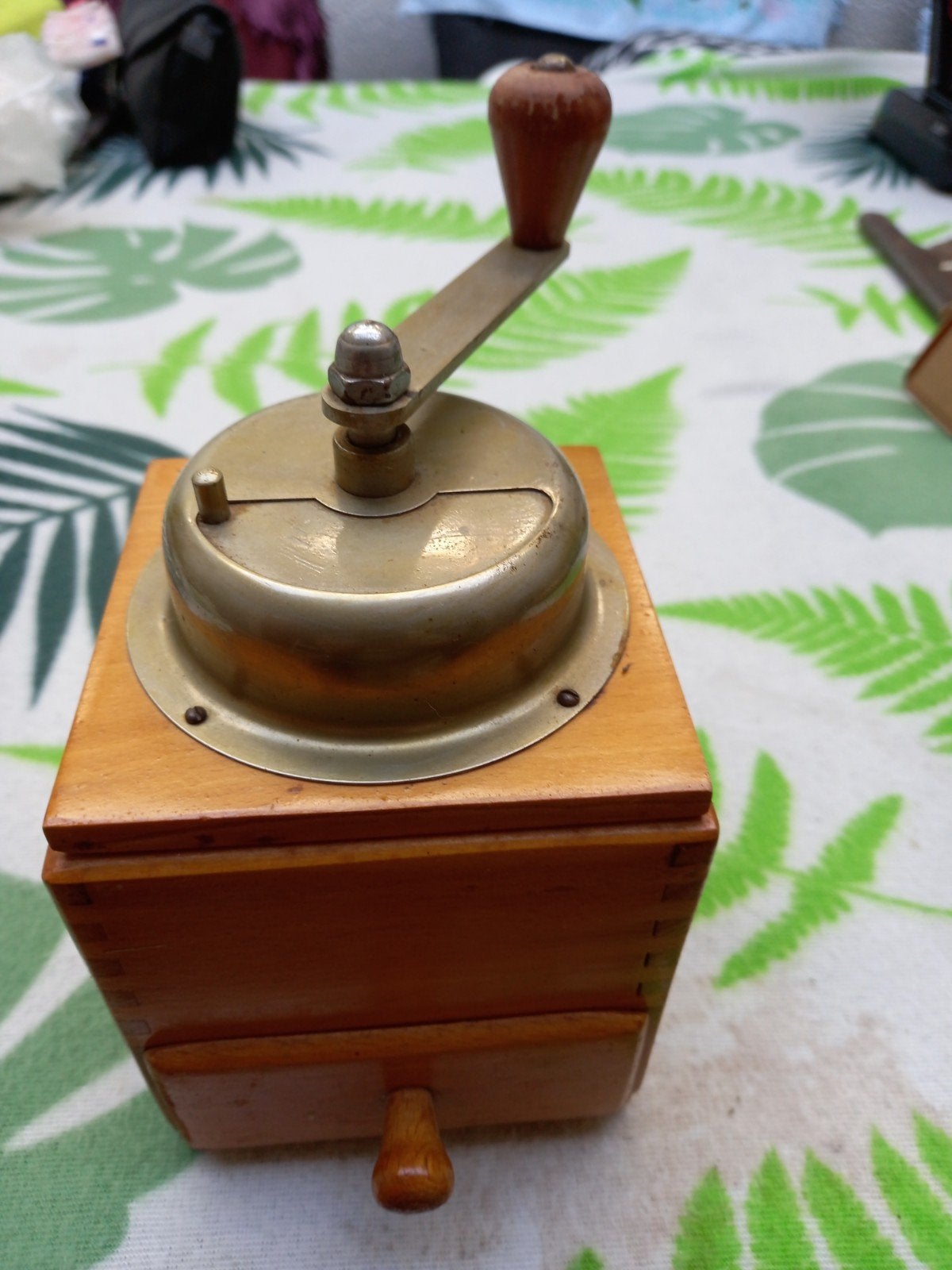 Oude handkoffiemolen, jaren '20 - '50., Antiek en Kunst, Ophalen of Verzenden
