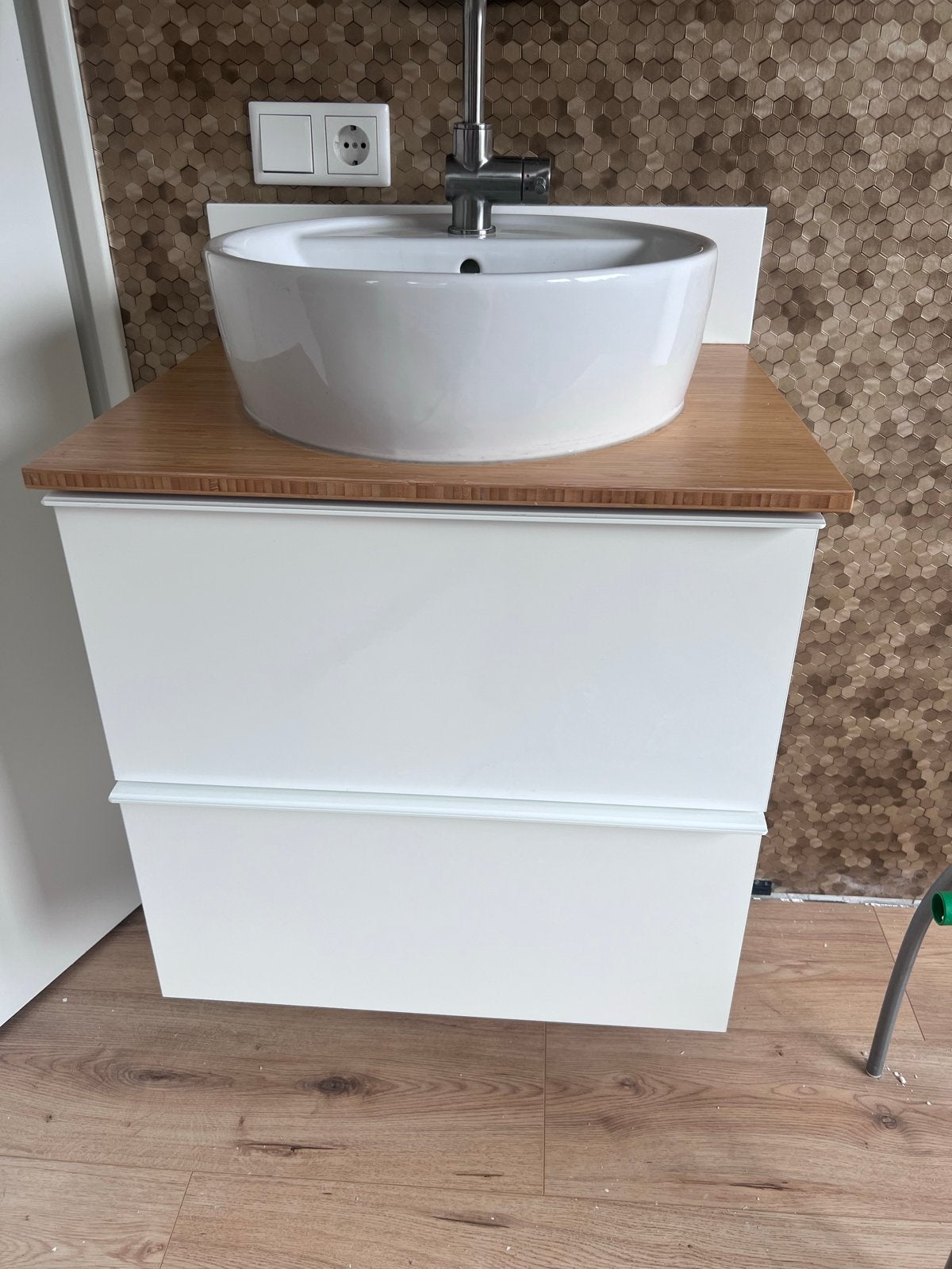 IKEA Wasmeubel met wastafel en bamboe blad, Ophalen, Gebruikt, 50 tot 100 cm, Minder dan 100 cm