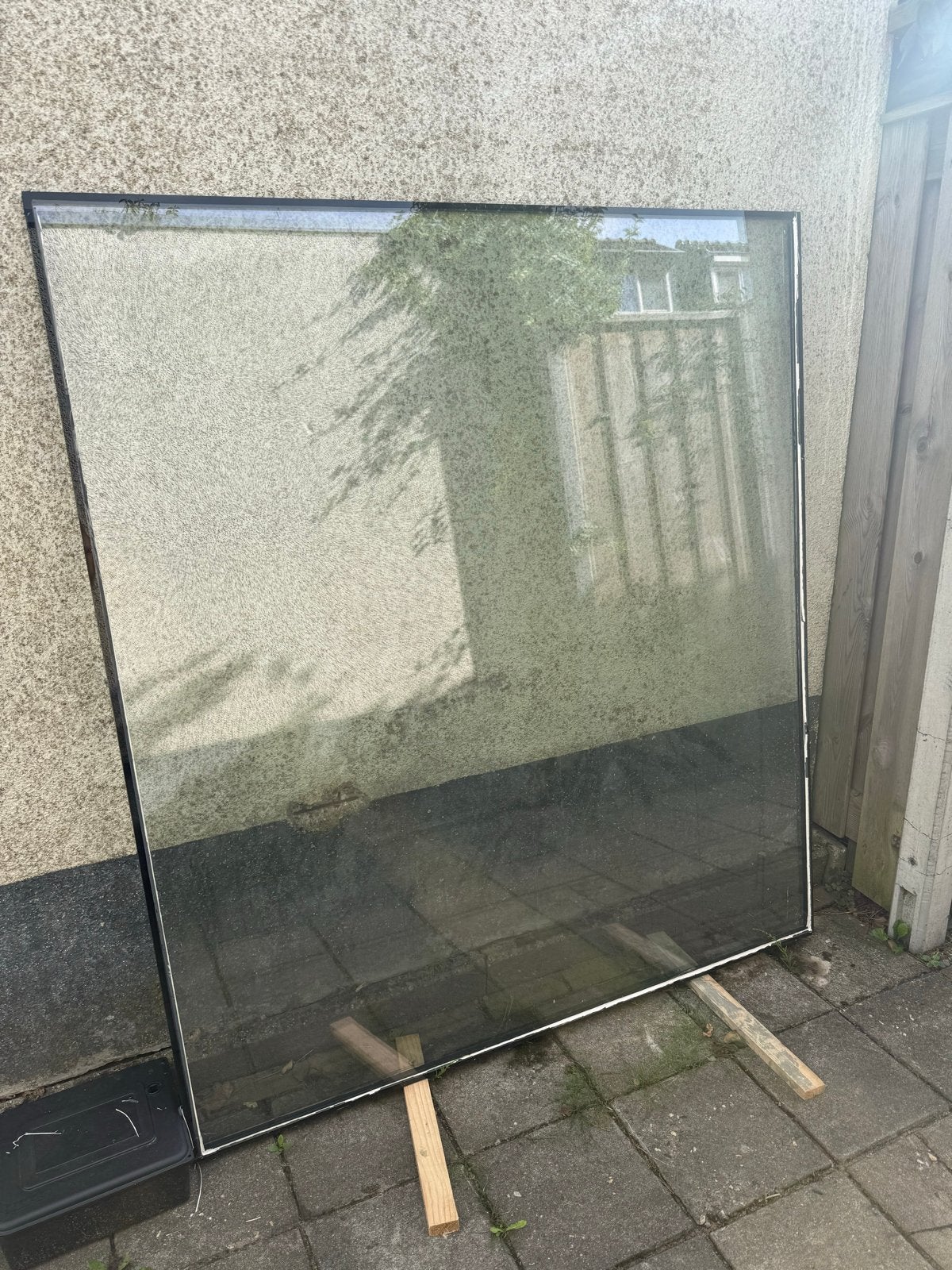 Grote glazen plaat met zwart frame, Ophalen, Gebruikt, Glasplaat, 160 cm of meer