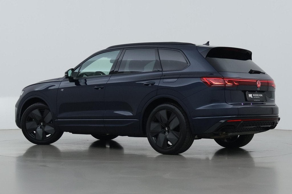 Volkswagen Touareg 3.0 TSi eHybrid 4MOTION R | FINAL EDITION, Auto's, Volkswagen, Automaat, 14 kWh, Gebruikt, Euro 6