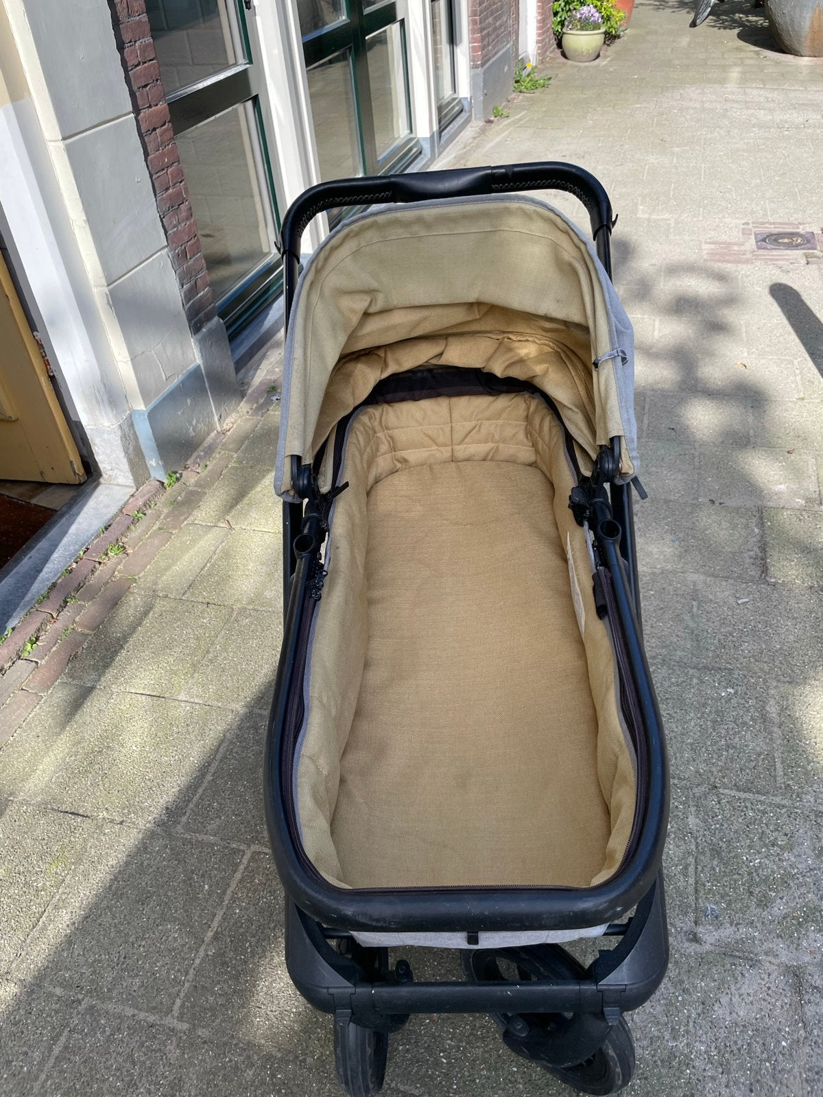 Dubatti One Kinderwagen - Compleet met Reiswieg en Zitje, Kinderen en Baby's, Kinderwagens en Combinaties, Gebruikt, Combiwagen