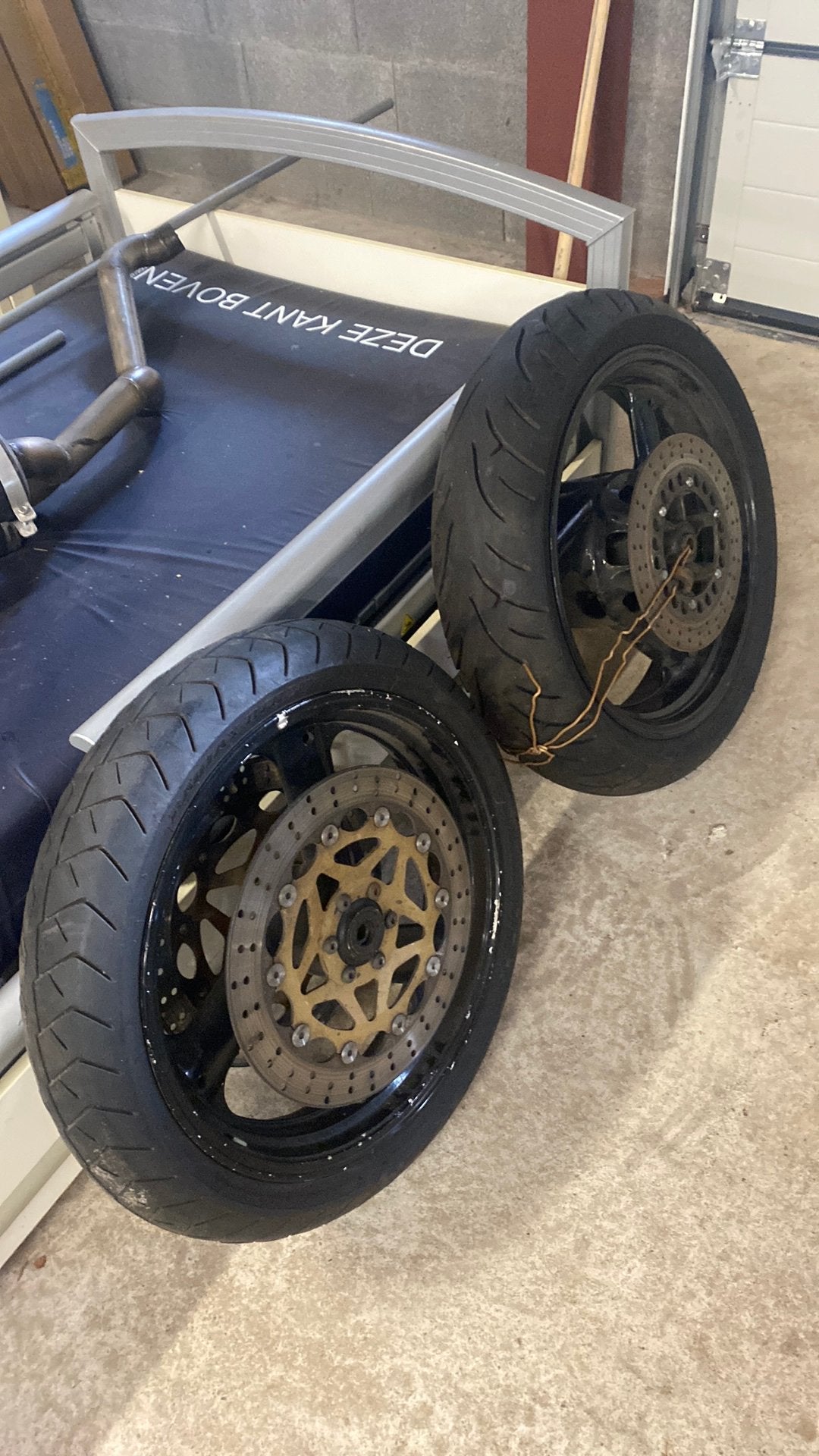 Yamaha fzr 1000 banden + velg, Motoren, Ophalen of Verzenden, Gebruikt