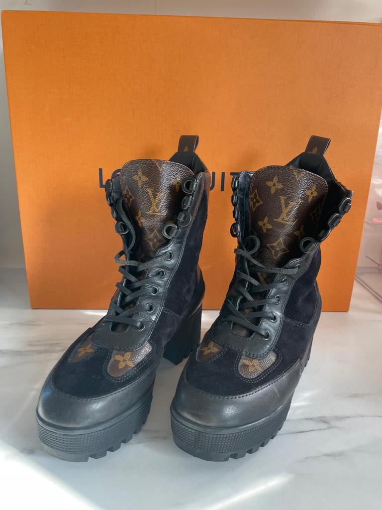 Louis Vuitton Lauréate desert boots maat 36,5, Ophalen of Verzenden, Zo goed als nieuw, Zwart, Lage of Enkellaarzen