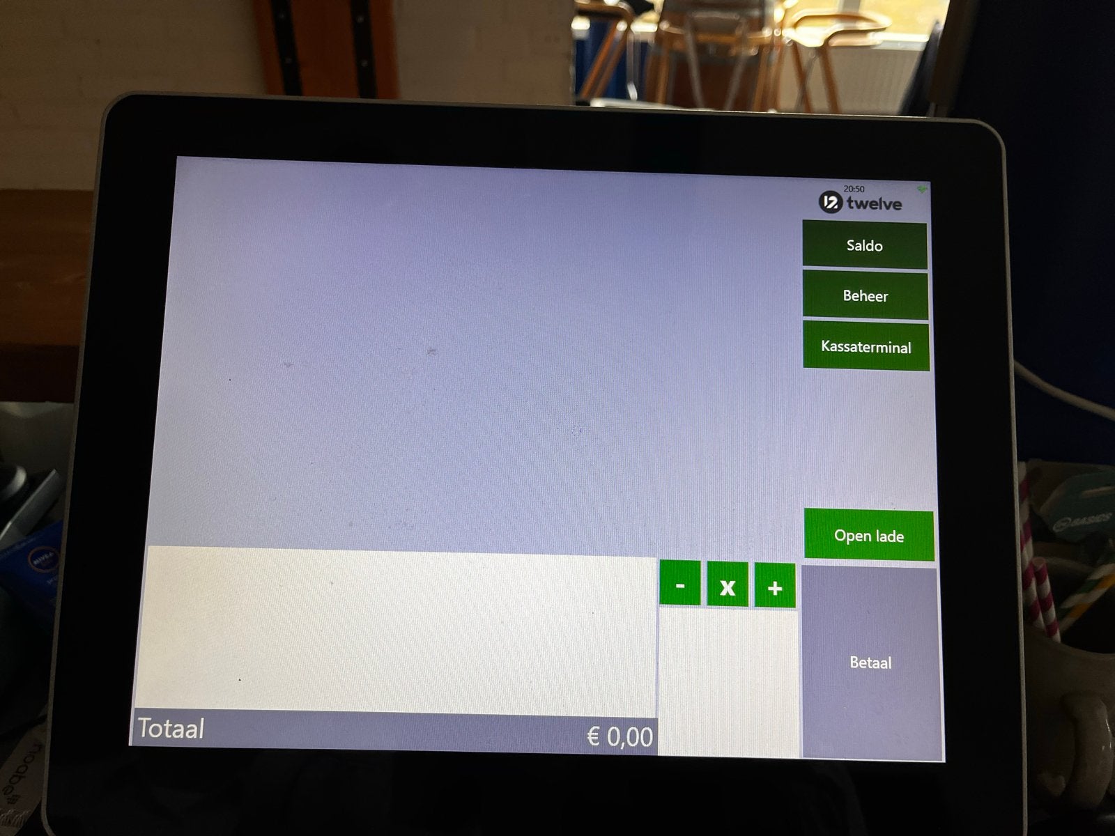 Kassasysteem met touchscreen en kassalade, Ophalen