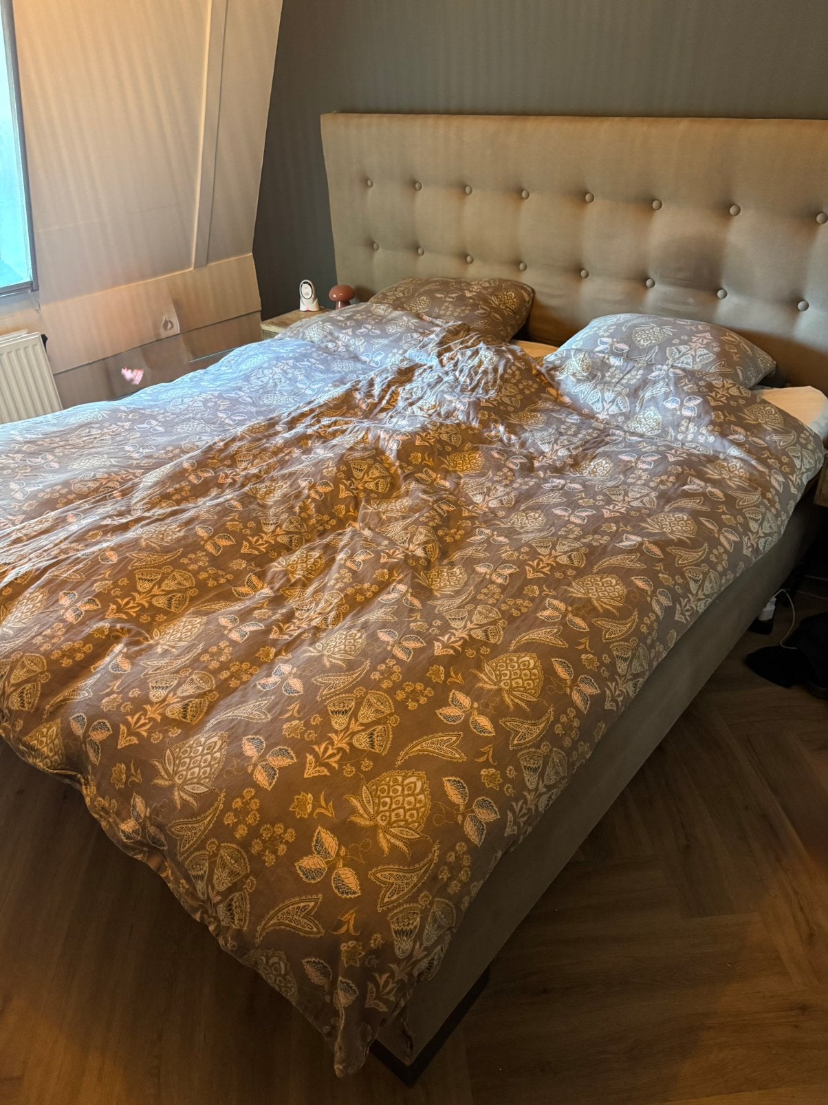 Gratis Boxspring / MOET VANDAAG WEG!, Ophalen, Gebruikt, Tweepersoons