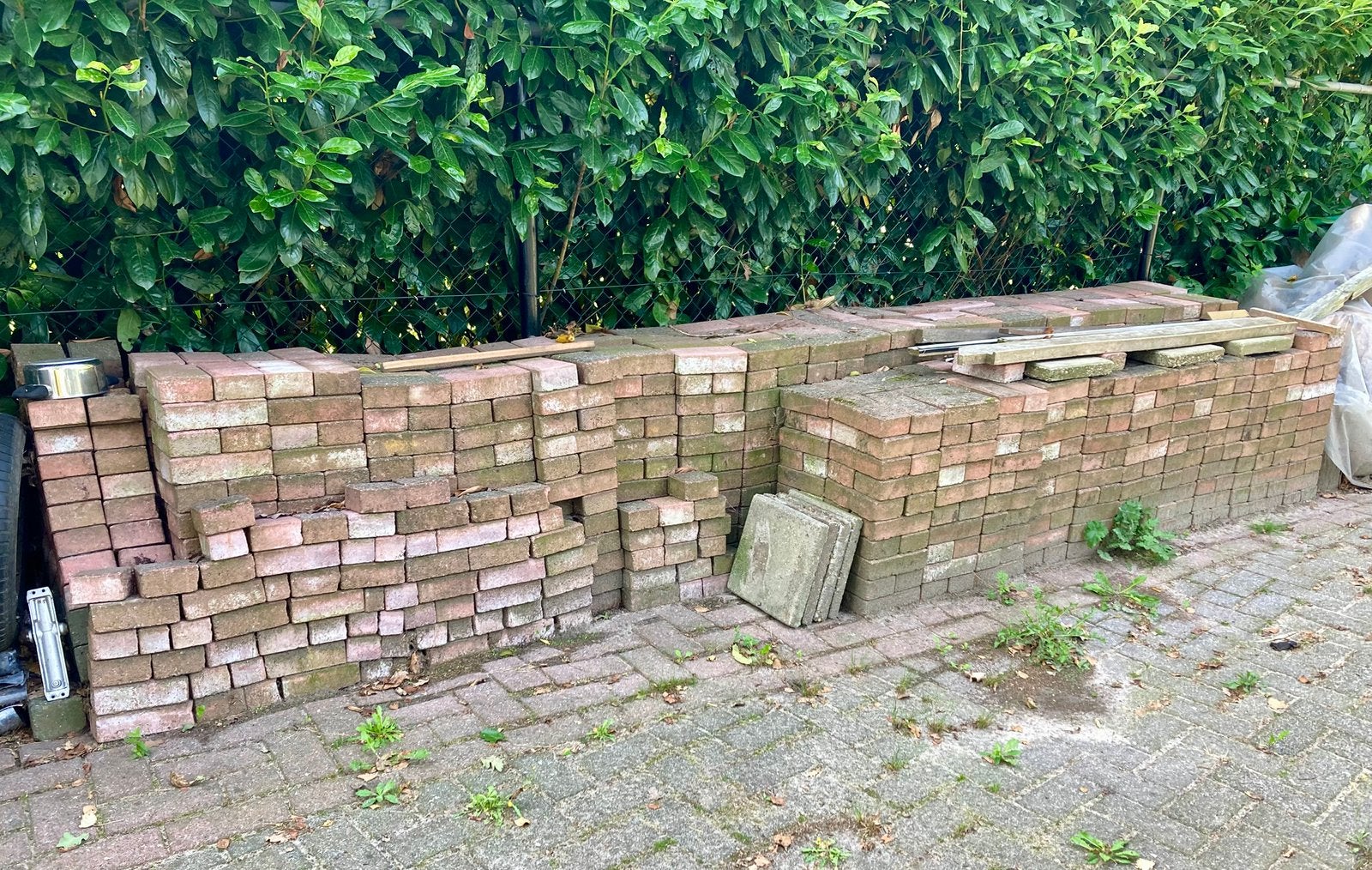 Betonklinkers rood, gebruikt ca. 32 m2, Ophalen, Zo goed als nieuw, Beton, Klinkers