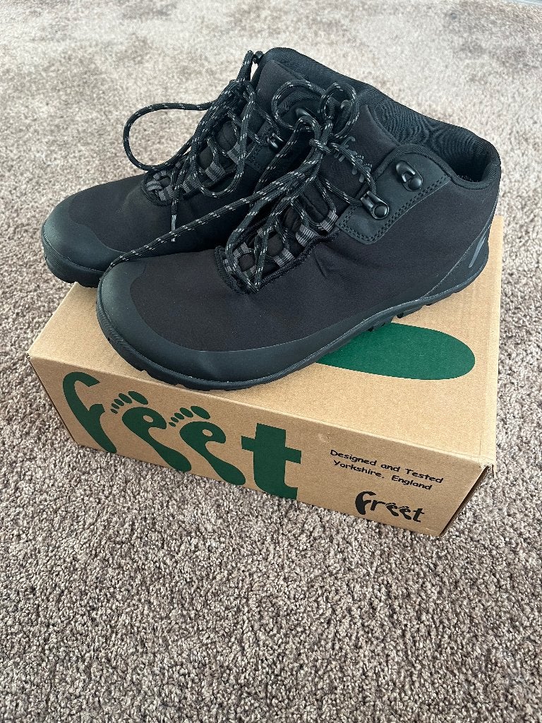 Freet barefoot Bootee 2 maat 41, Zwart, Nieuw, Ophalen of Verzenden, Sneakers of Gympen