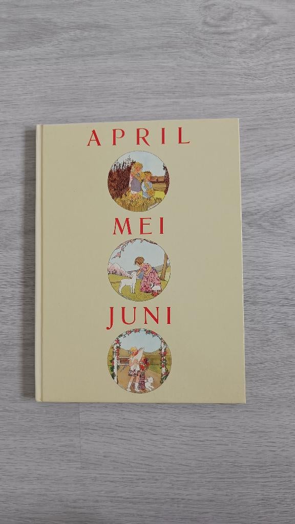 Boek April, mei, juni - Rie Cramer, Ophalen of Verzenden, Zo goed als nieuw, Rie Cramer, Prentenboek