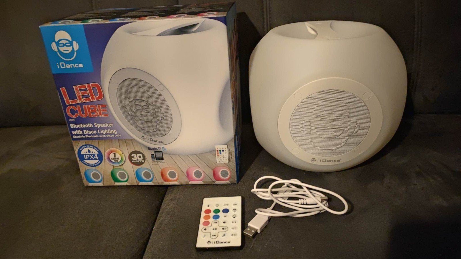 Nieuw in doos   led cube bluetooth speaker, Ophalen, Nieuw