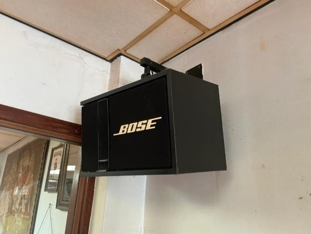 4x Bose 301 speakers met Denon AVR-2803 versterker, Audio, Tv en Foto, Luidsprekers, Ophalen