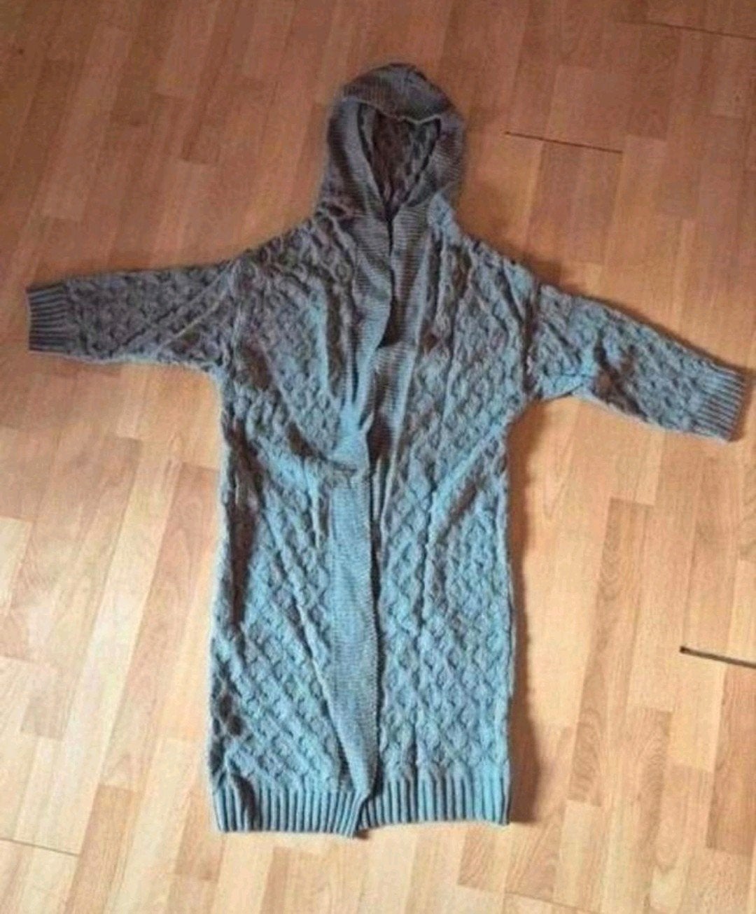 Nieuw Grijs Kabel Vest met Capuchon - Maat M, Ophalen of Verzenden, Nieuw, Maat 38/40 (M), Grijs
