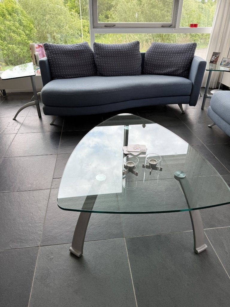 Zitbank met kussens, salontafel en twee bijzettafels en, Ophalen, Gebruikt, Stof, Design