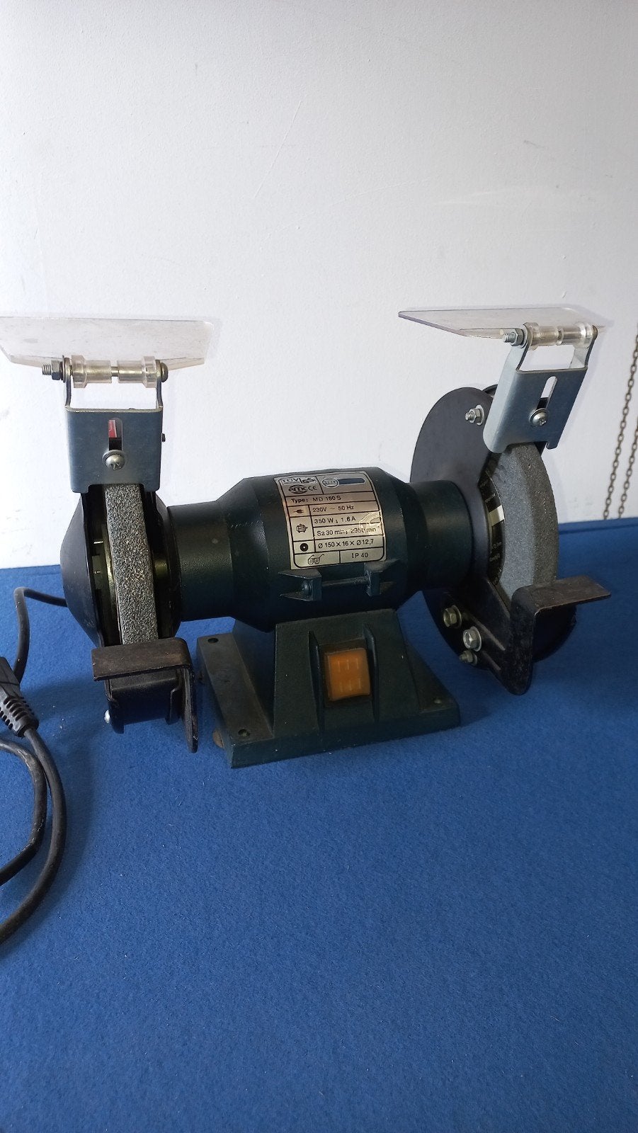 mooie slijpmachine 350W, Ophalen of Verzenden, Minder dan 700 watt, Werkbankslijpmachine