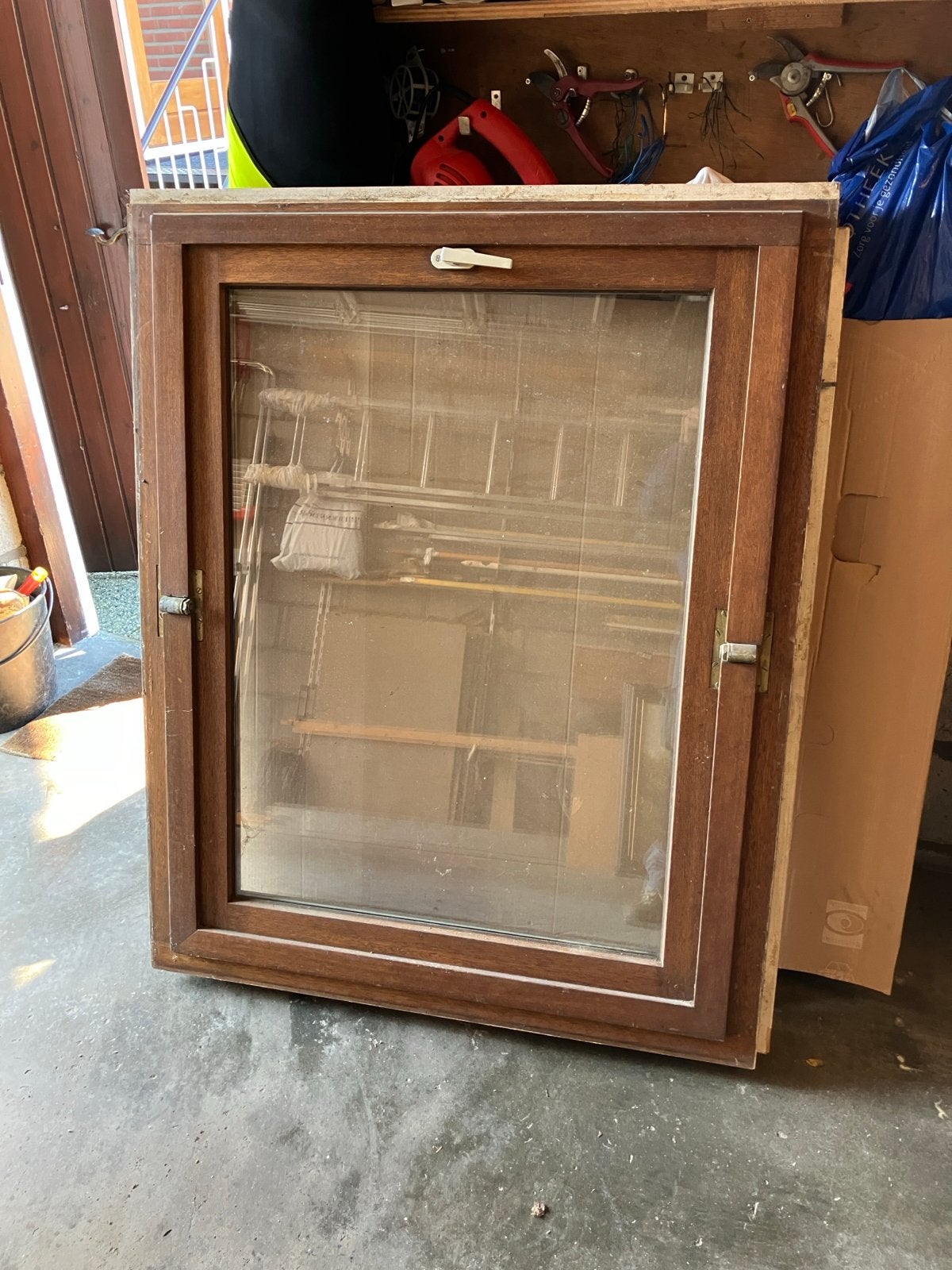 Houten kozijn met Dubbelglas - 120x100 cm, Ophalen, Gevelraam of Ruit, Gebruikt, 80 tot 120 cm