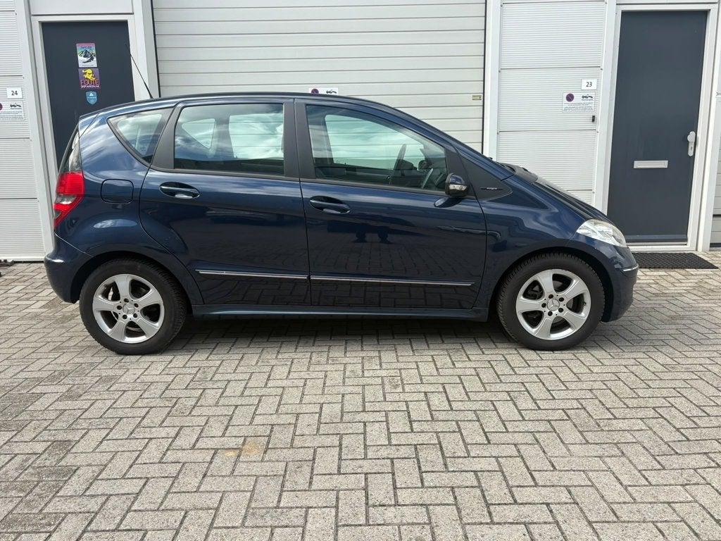Foto 4 van Mercedes-Benz A-klasse 170 Avantgarde