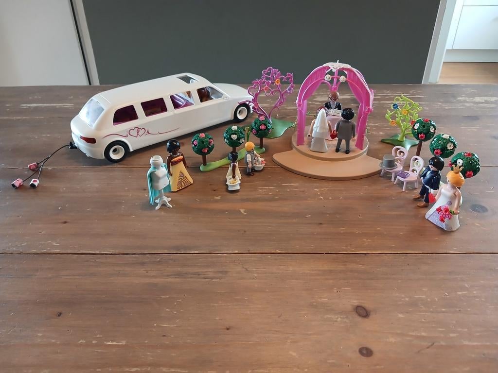 Playmobil  bruidspaar,bruidspaviljoen 9229 en limousine 9227, Ophalen of Verzenden