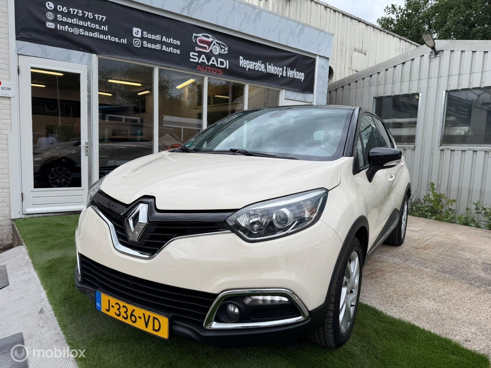 Renault Captur 1.2 TCe Helly Hansen Automaat Keyless, Euro 5, Stof, Zwart, 4 cilinders