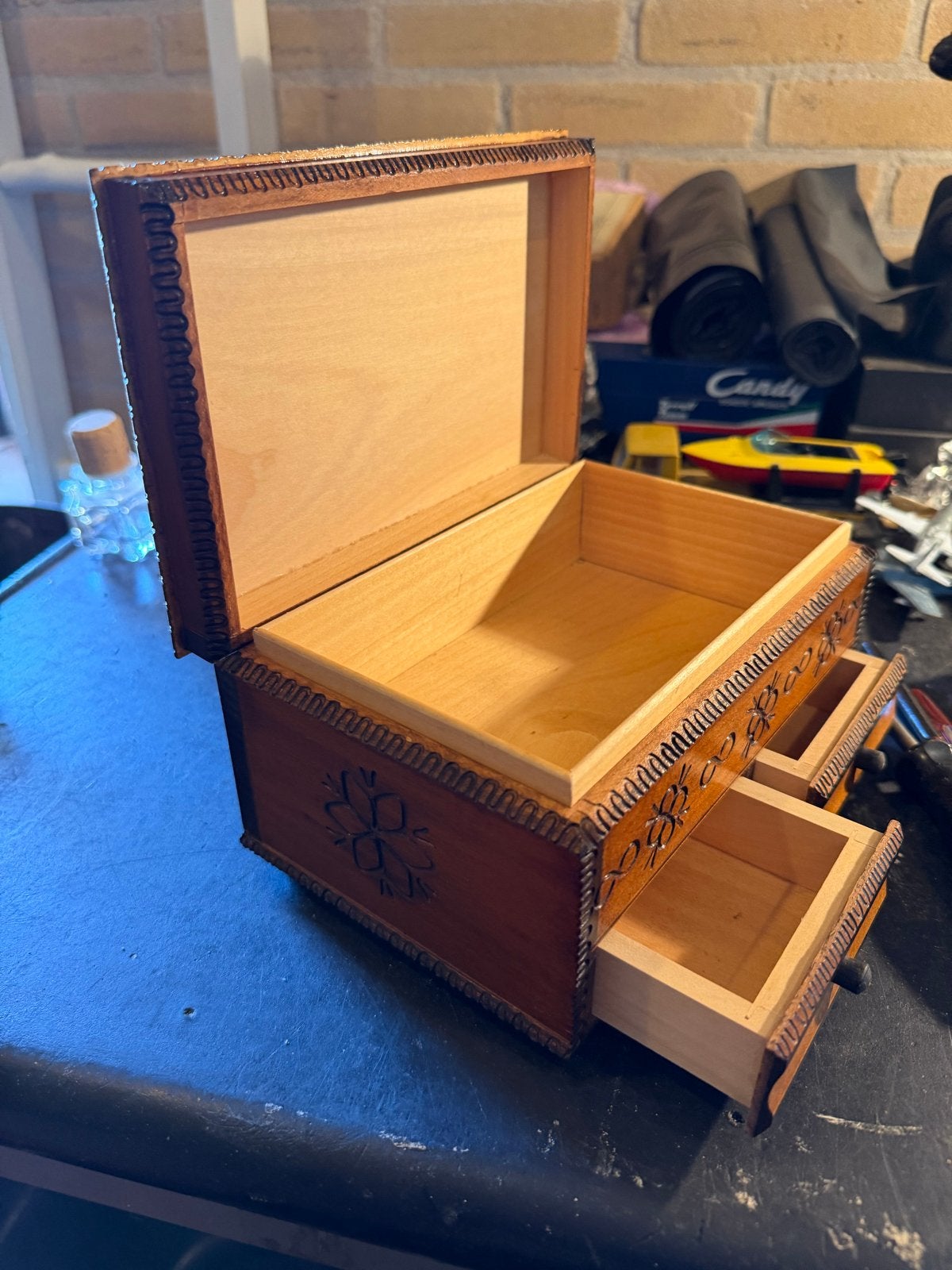 Vintage Bewerkt Houten Sieraden Doosje met Lades, Ophalen of Verzenden