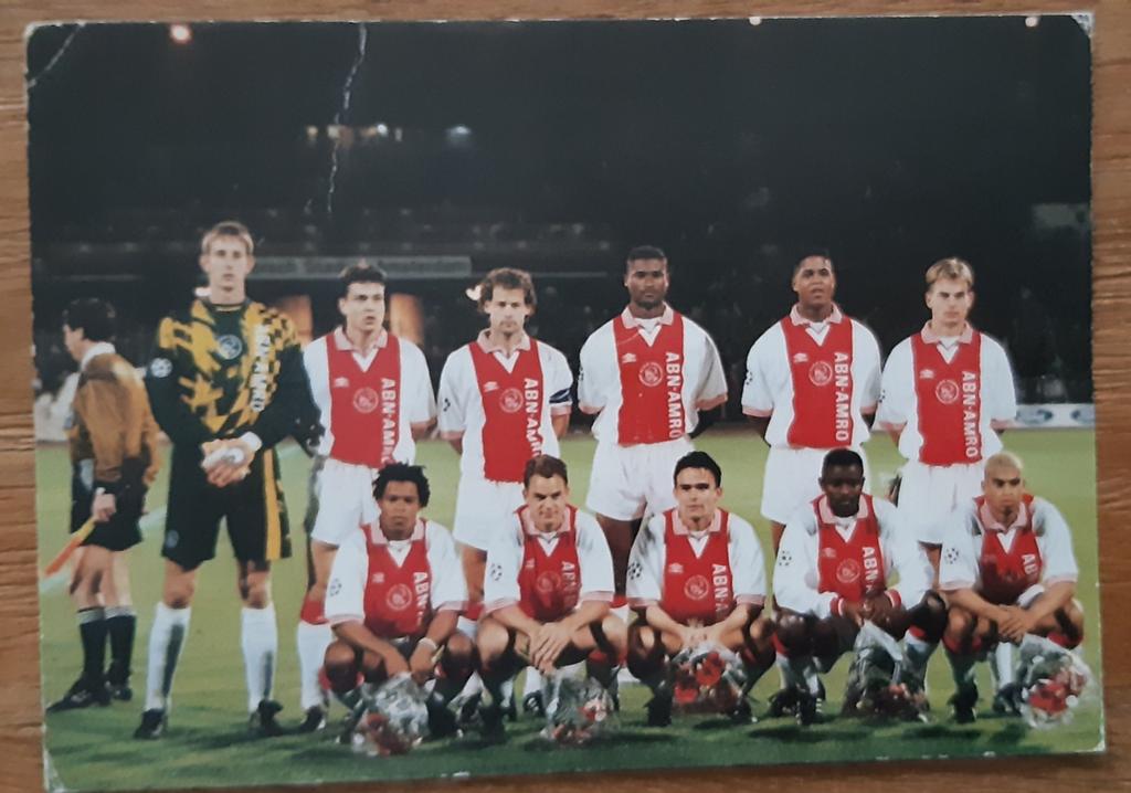 Ansichtkaart AJAX elftalfoto oktober 1995, Verzamelen, Ophalen of Verzenden, Zo goed als nieuw, Ajax