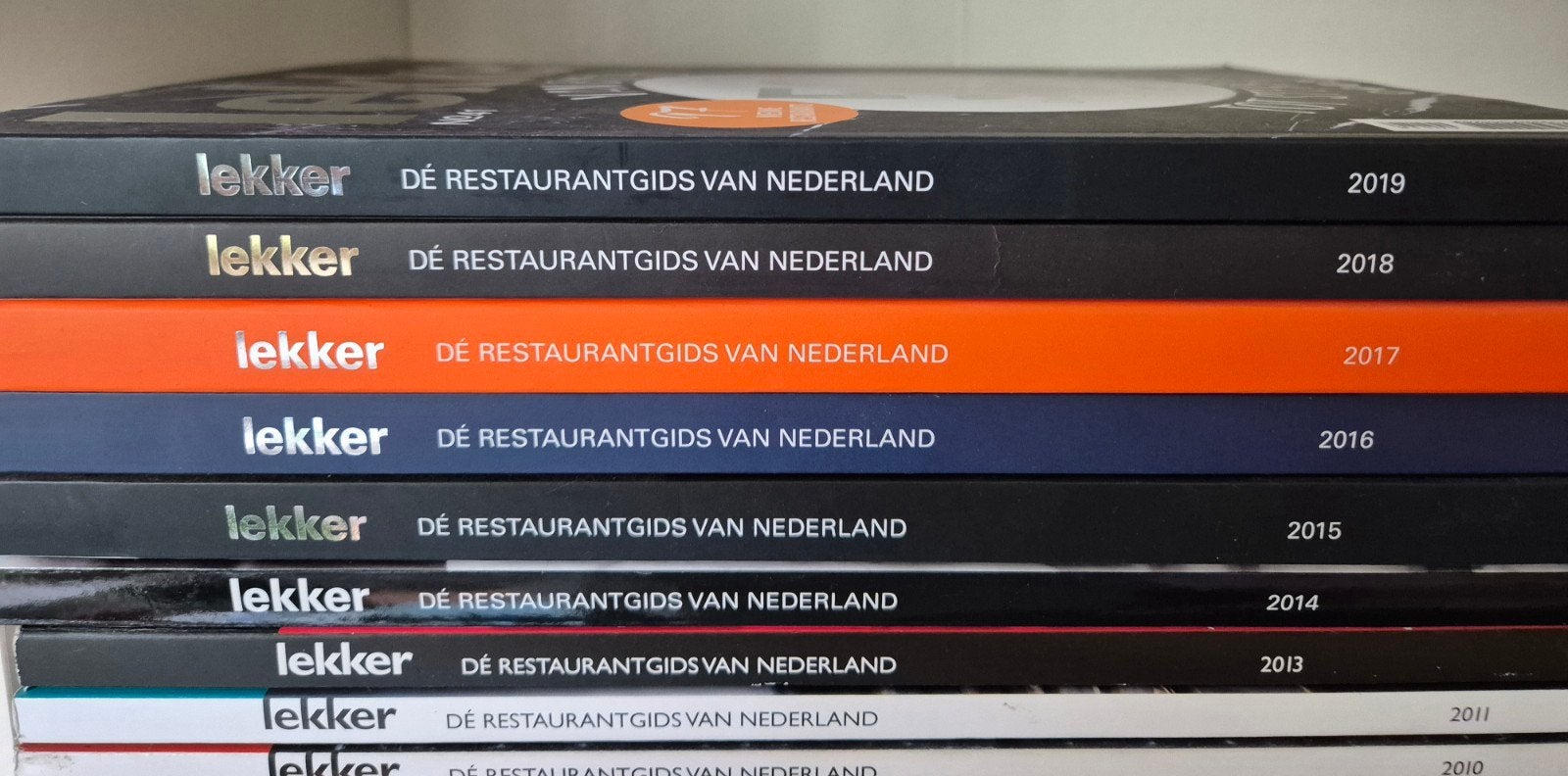 Lekker restaurantgidsen 2010-2019 (m.u.v. 2011), Ophalen of Verzenden, Zo goed als nieuw