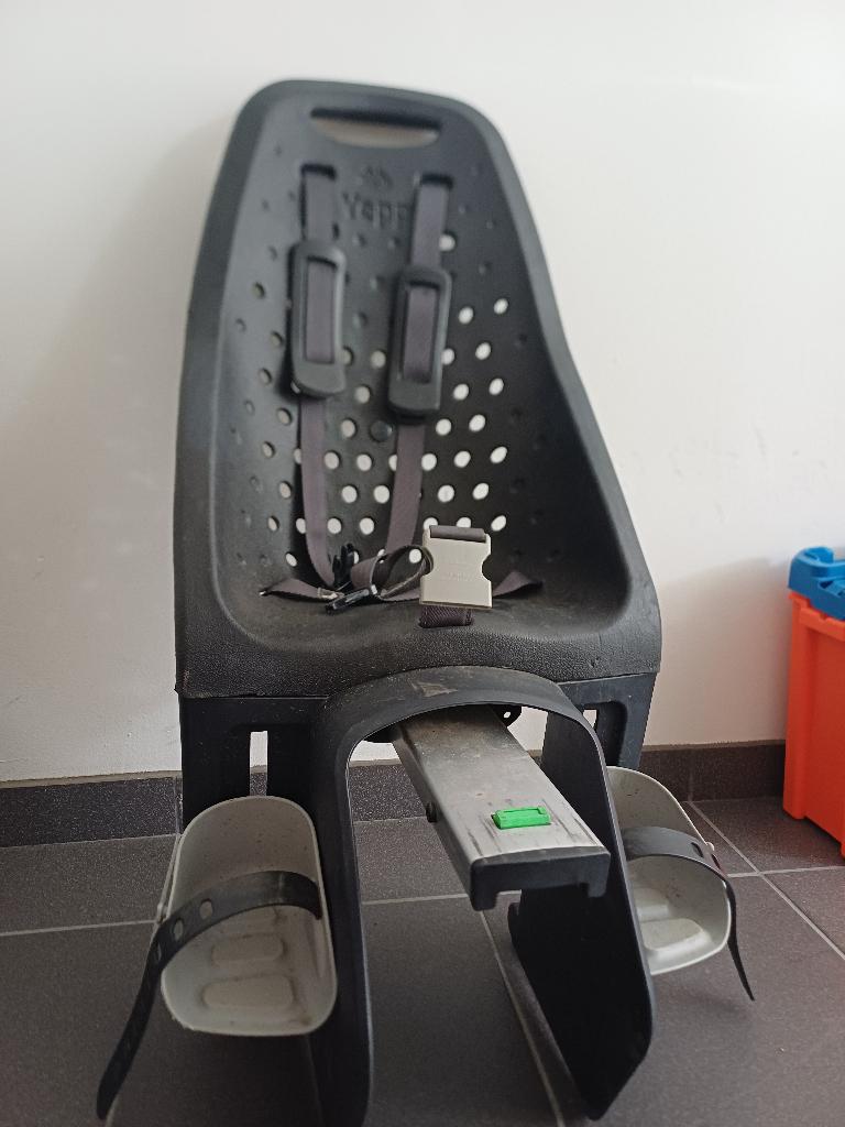Yepp achterzitje, Ophalen, Achterzitje, Yepp, Gebruikt