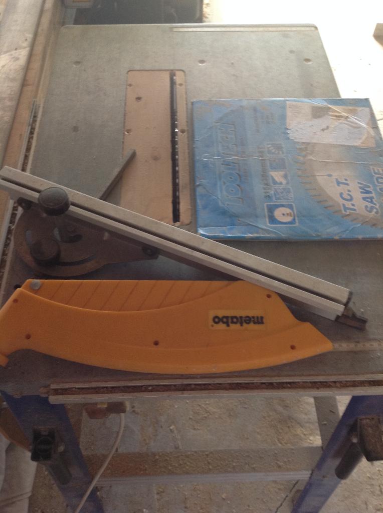 Metabo TKHS 315C zaagtafel met extra zaagblad en geleider, Ophalen, Gebruikt, Cirkelzaag, 30 tot 70 mm