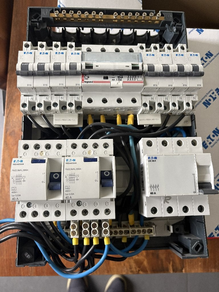 3 fasen groepenkast, Ophalen, Gebruikt, Eaton, Groepenkast