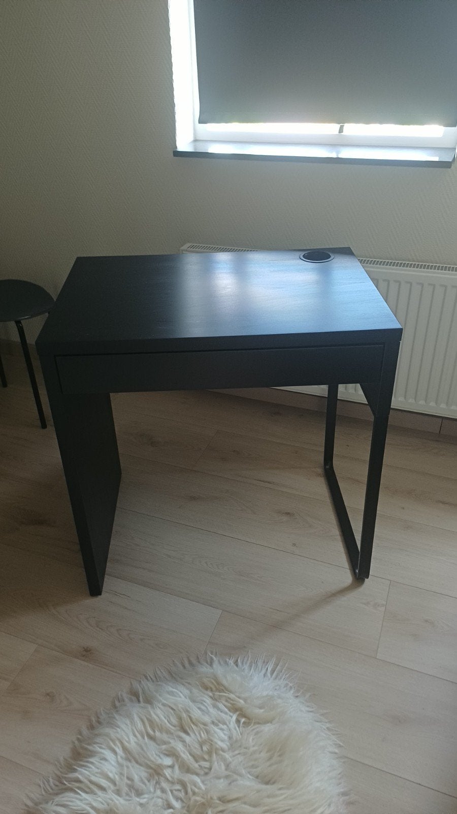 IKEA Micke bureau zwart/bruin 73x50 met lade, Ophalen, Gebruikt