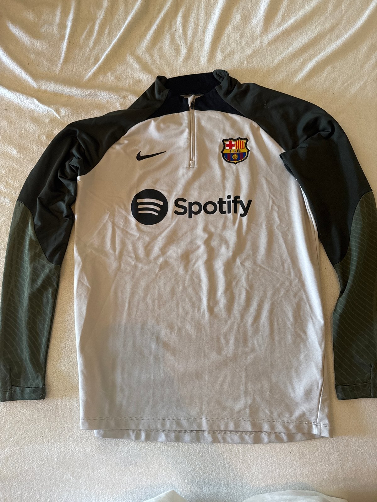 Nike FC Barcelona Trainingstrui maat M - Zo goed als nieuw, Maat 48/50 (M), Ophalen of Verzenden, Zo goed als nieuw, Voetbal
