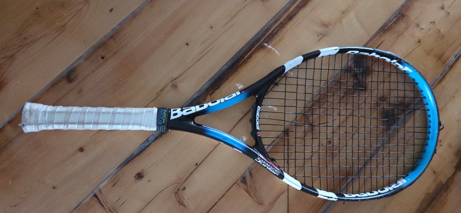Babolat Drive Junior tennisracket - Zo goed als nieuw, Sport en Fitness, Ophalen, Zo goed als nieuw, Racket, Babolat