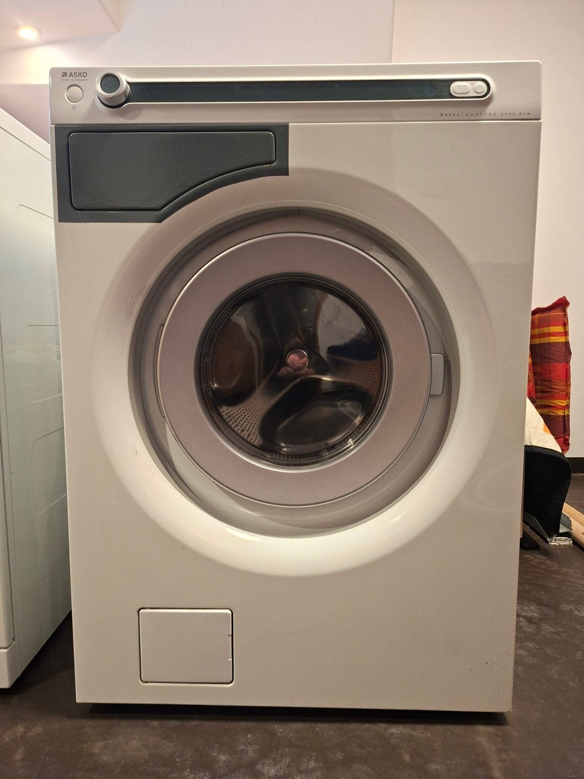 Asko wasmachine W6903 quattro en droger T793C, Ophalen, Gebruikt, Handwasprogramma, 1600 toeren of meer